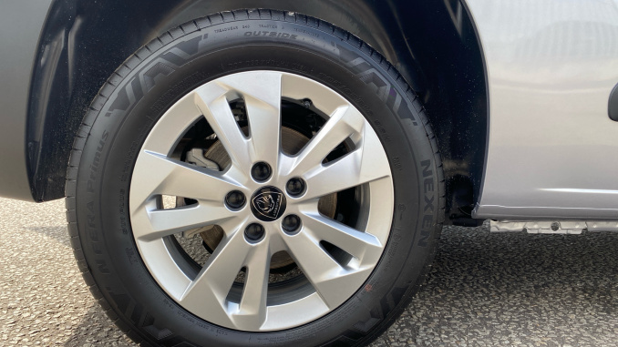 Peugeot Partner M Diesel 1.5 BlueHDi 100 Professional Plus Van - Image 7